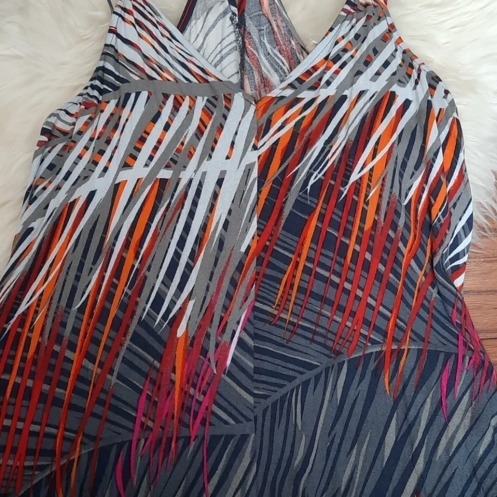 Lovestitch Strappy Tassel back Tropical Tank - Picture 3 of 9